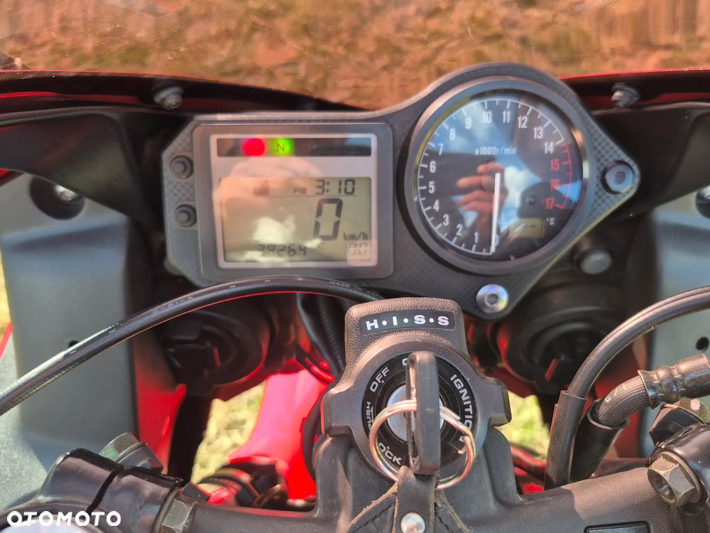 Honda CBR - 5
