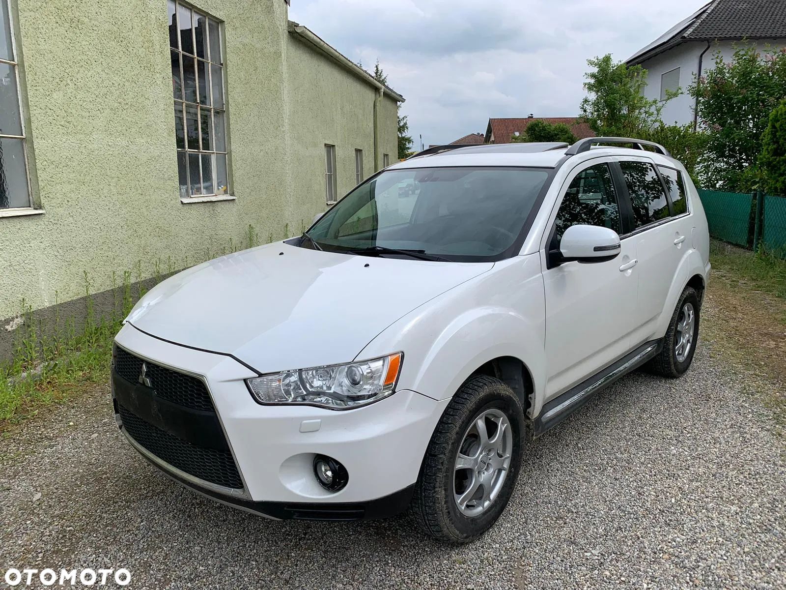 Mitsubishi Outlander 2.4 4WD CVT Intense - 1