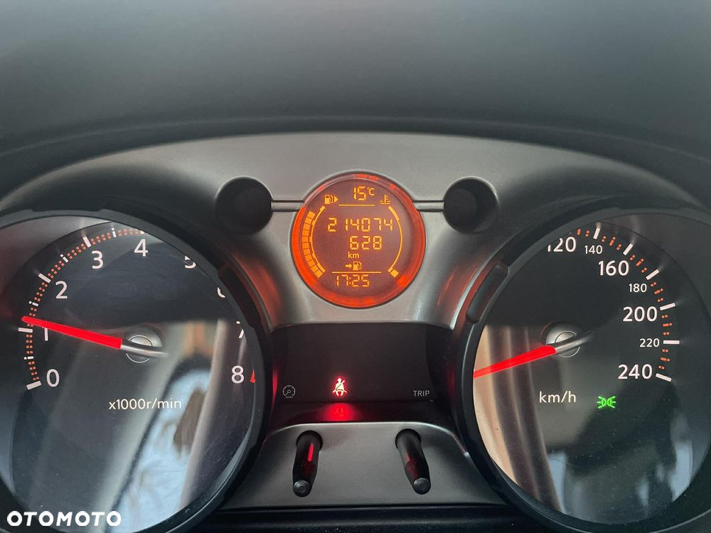 Nissan Qashqai+2 - 16