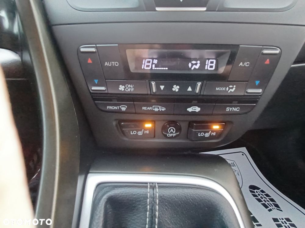 Honda Civic 1.6 i-DTEC Lifestyle Black Edition - 14