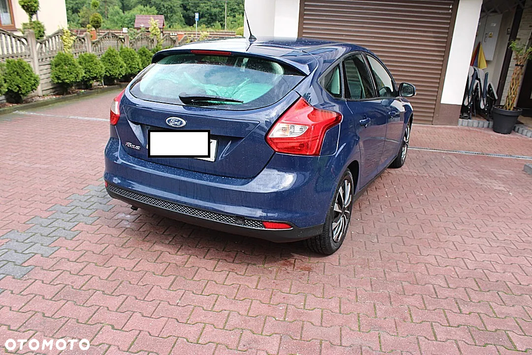 Ford Focus 1.6 Ambiente - 5