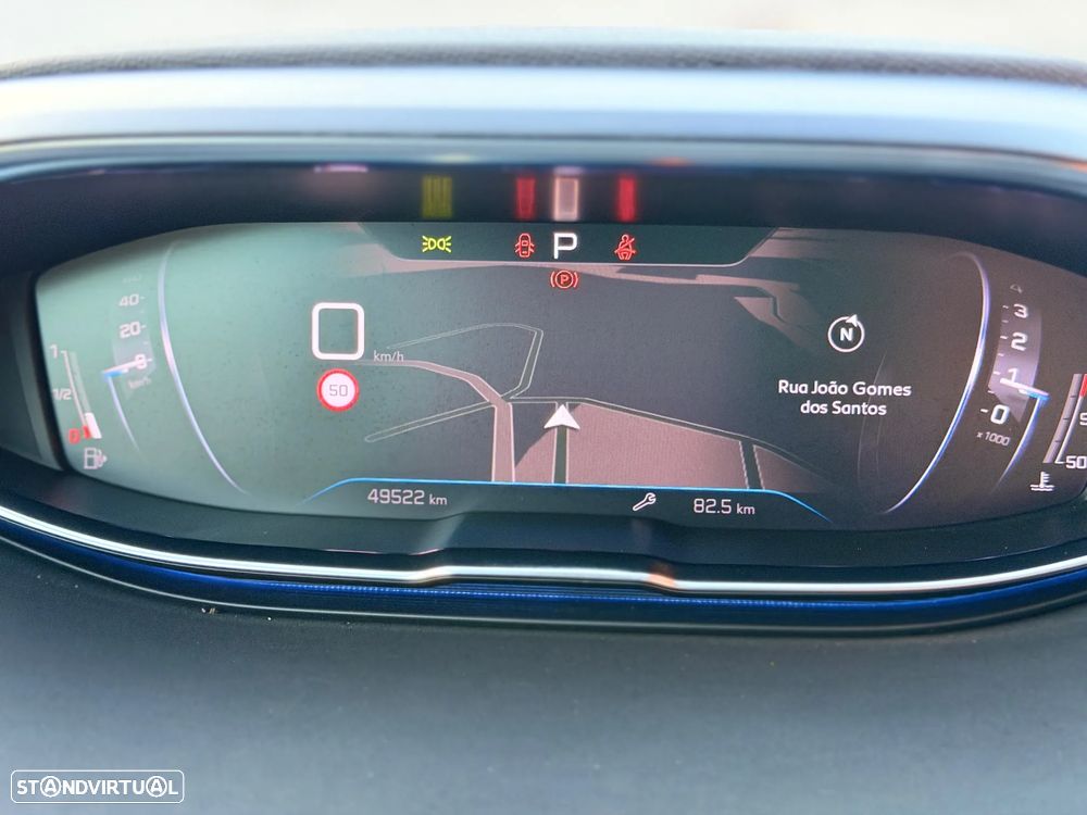 Peugeot 3008 1.2 PureTech Allure EAT8 - 6