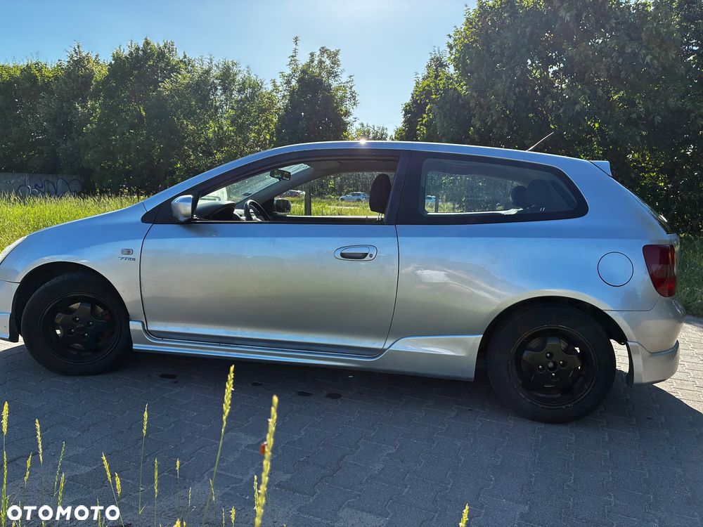 Honda Civic 1.6i ES - 7
