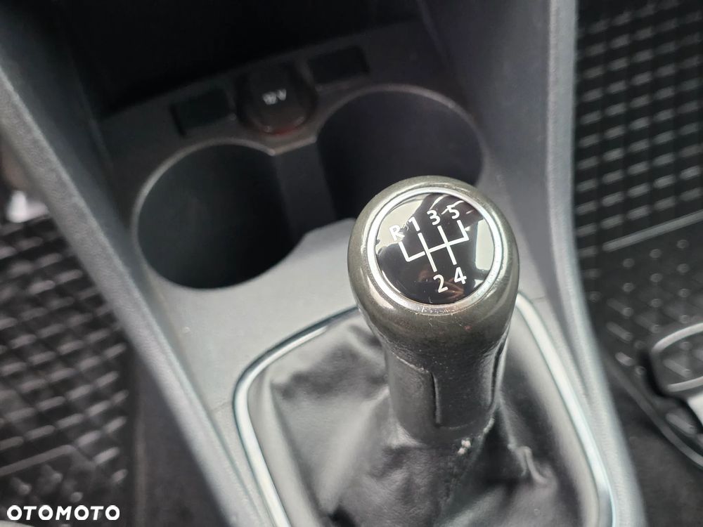 Volkswagen Polo - 22