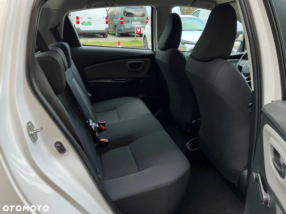 Toyota Yaris 1.5 Active - 13