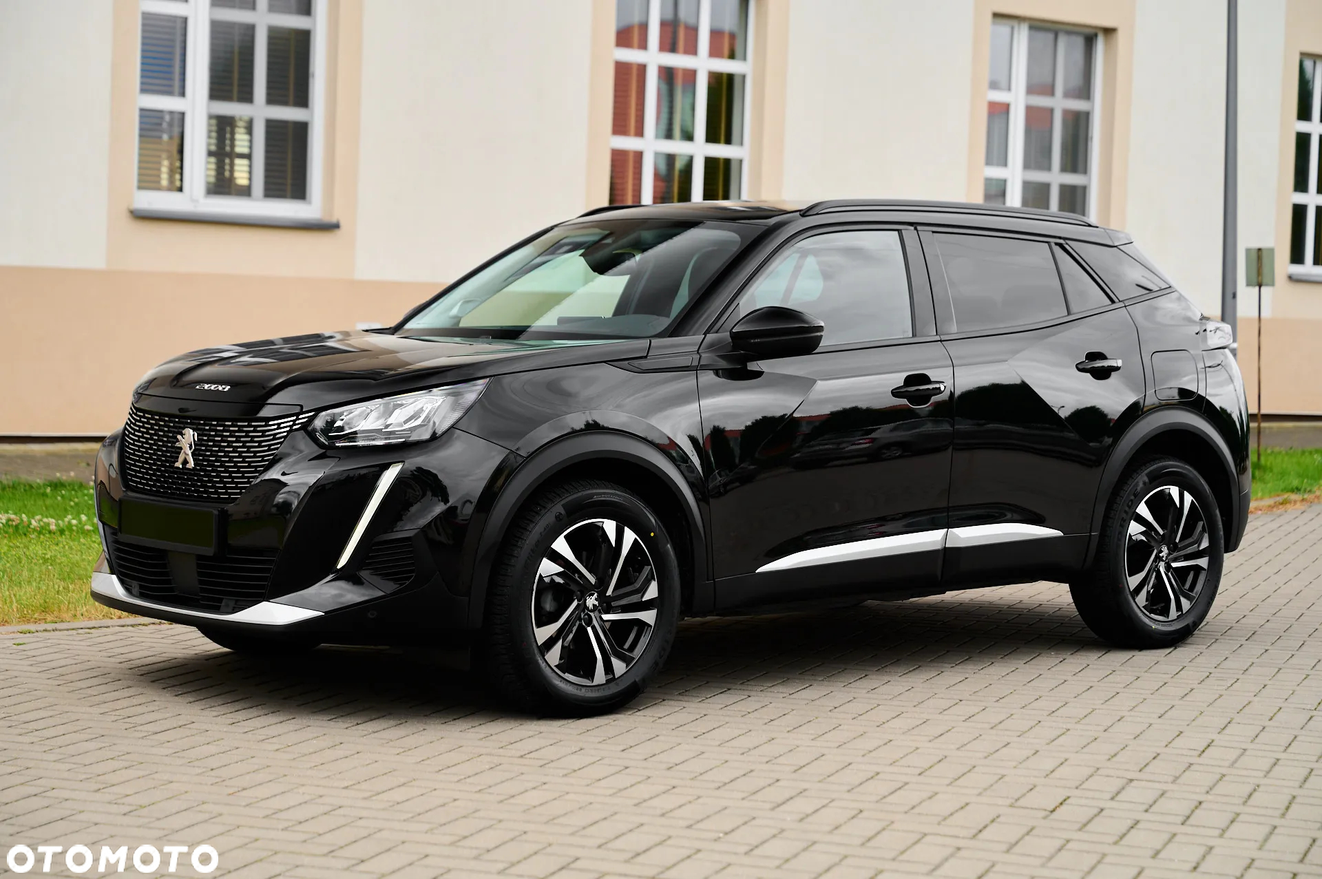 Peugeot 2008 1.5 BlueHDi Allure - 11