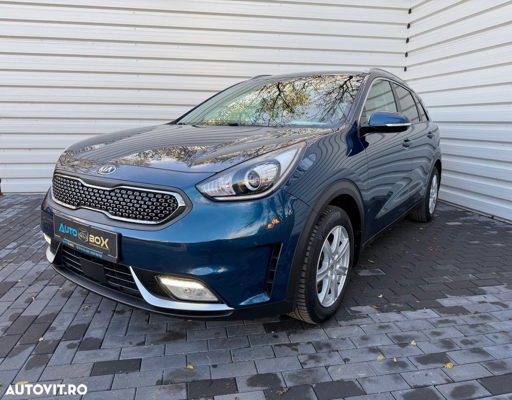 Kia Niro 1.6 GDI 2WD Aut. Vision - 18