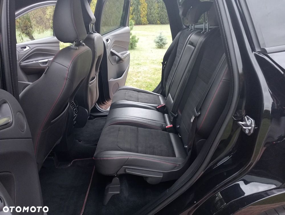 Ford Kuga - 14