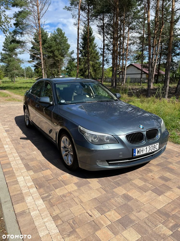 BMW Seria 5 2009 photo 2