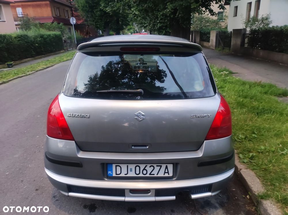 Suzuki Swift - 9