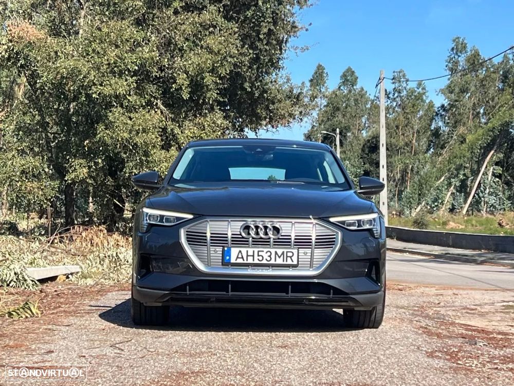 Audi e-tron - 35