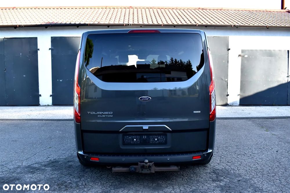 Ford Tourneo Custom 2.0 TDCi L2 Titanium - 2