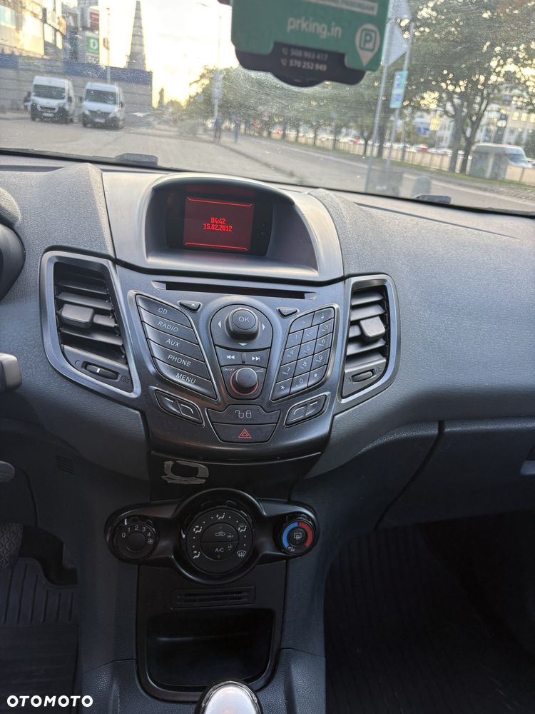 Ford Fiesta - 7