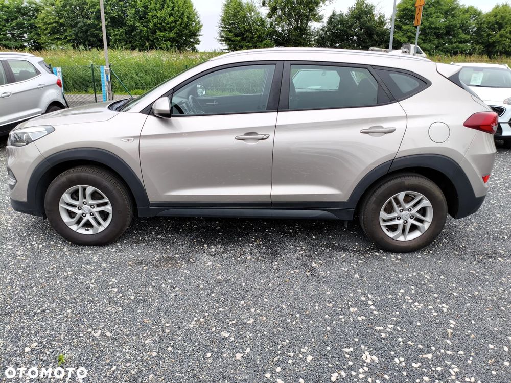 Hyundai Tucson blue 1.6 GDi 2WD Navi - 7