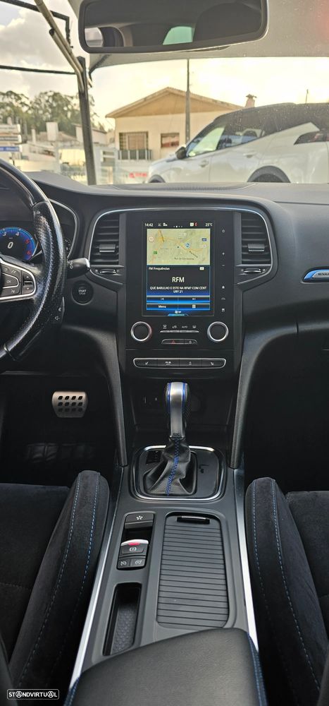 Renault Mégane 1.6 dCi GT EDC - 15