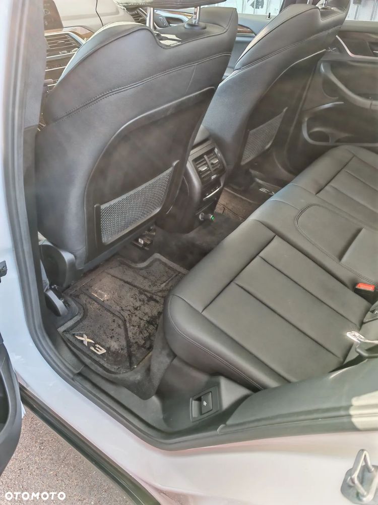 BMW X3 xDrive28i xLine - 12