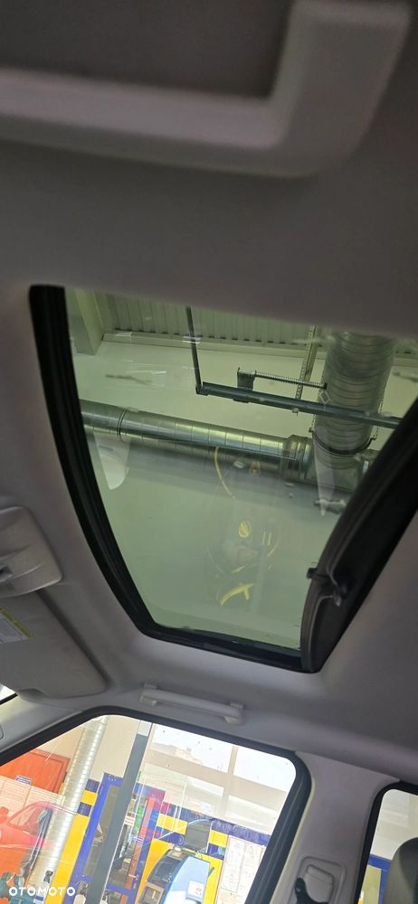 Land Rover Discovery - 11