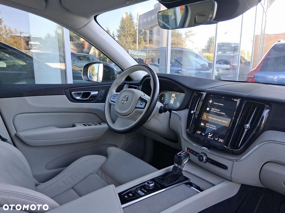Volvo XC 60 - 10