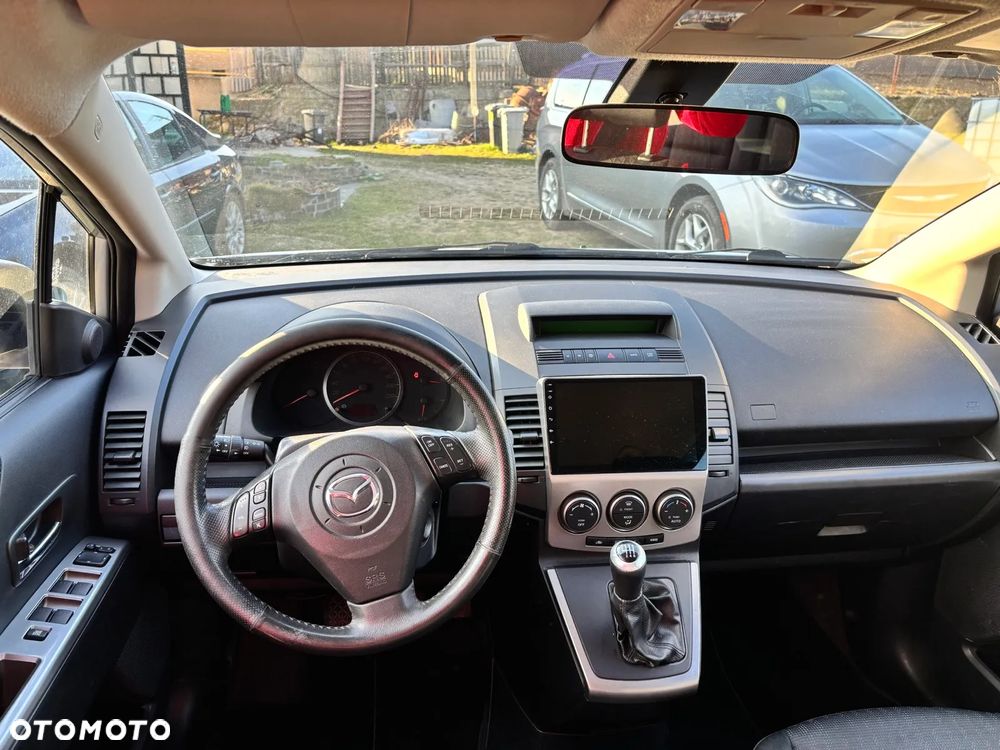 Mazda 5 2.0 Sport - 11