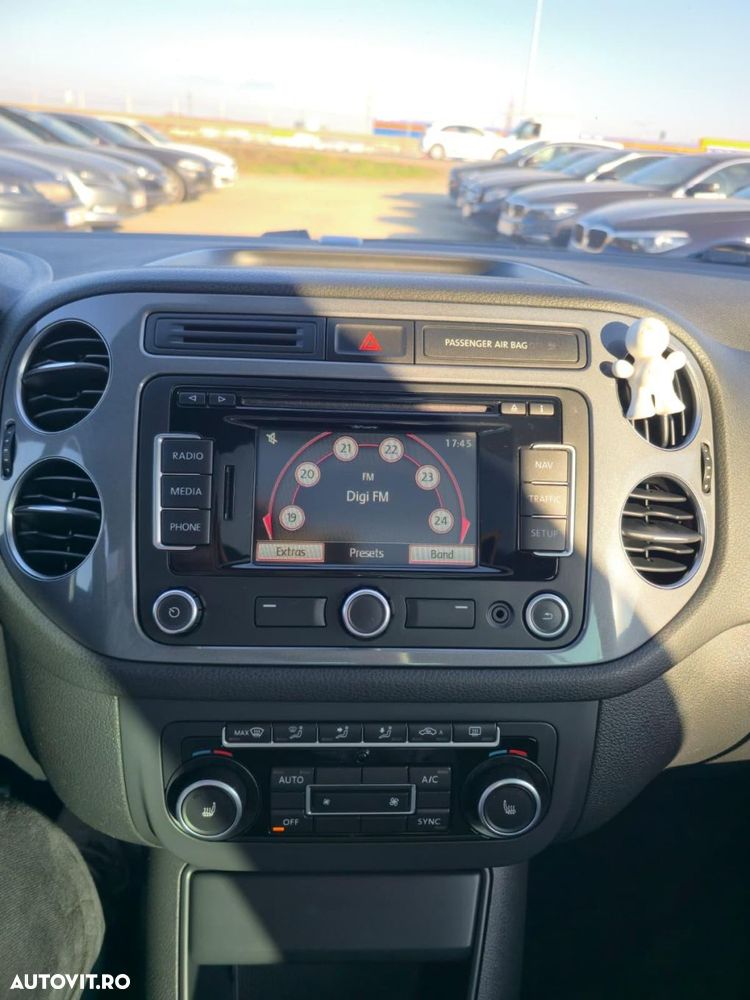 Volkswagen Tiguan - 9