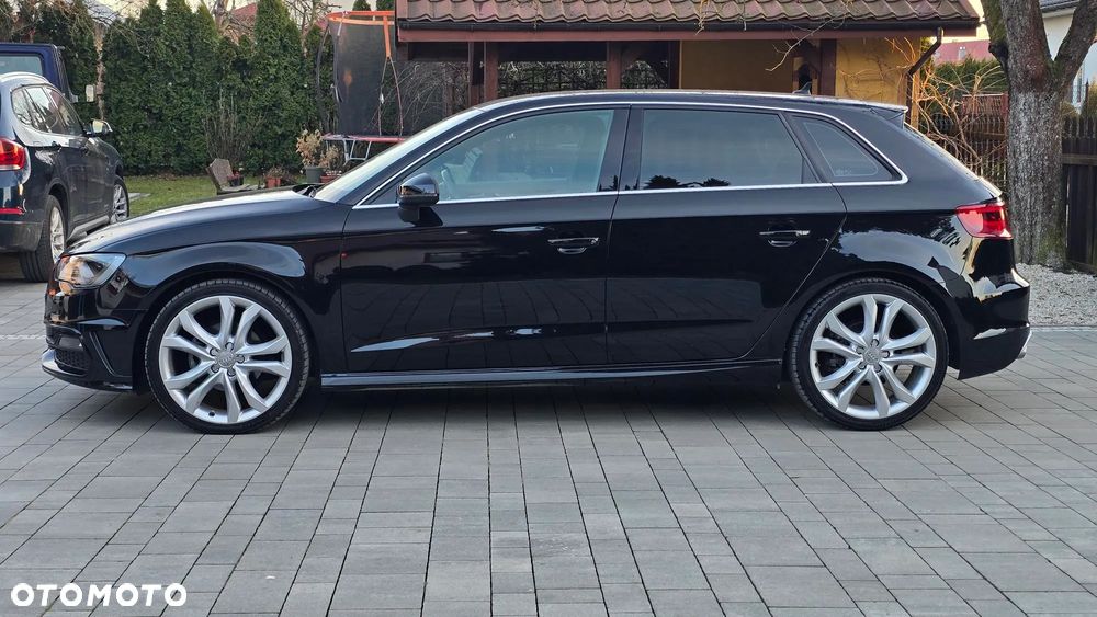 Audi A3 Sportback 2.0 TDI S tronic S line Sportpaket - 8