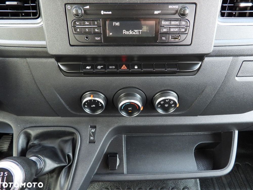 Renault MASTER WYWROTKA PODWÓJNA KABINA DOKA 6 MIEJSC TEMPOMAT LEDY KLIMATYZACJA  145KM - 33