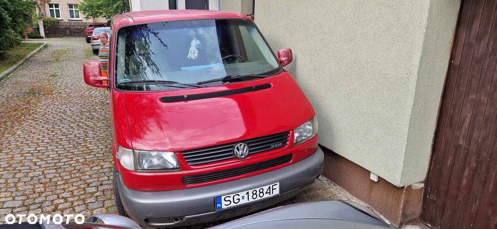 Volkswagen Multivan Standard - 2