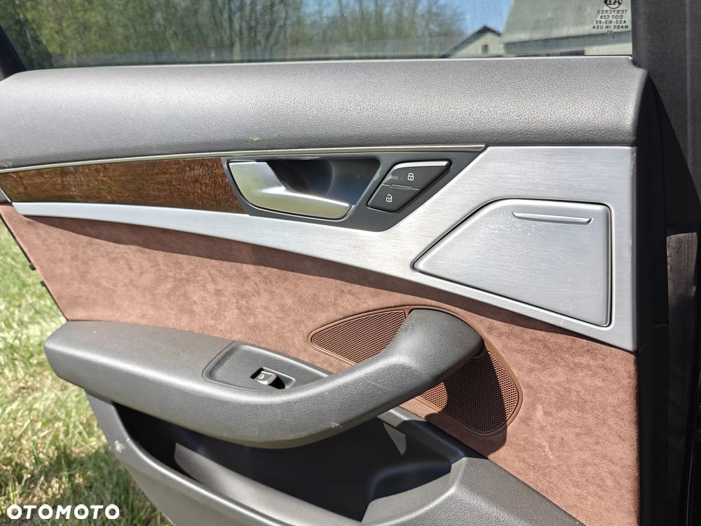 Audi A8 3.0 TFSI Quattro tiptronic - 10