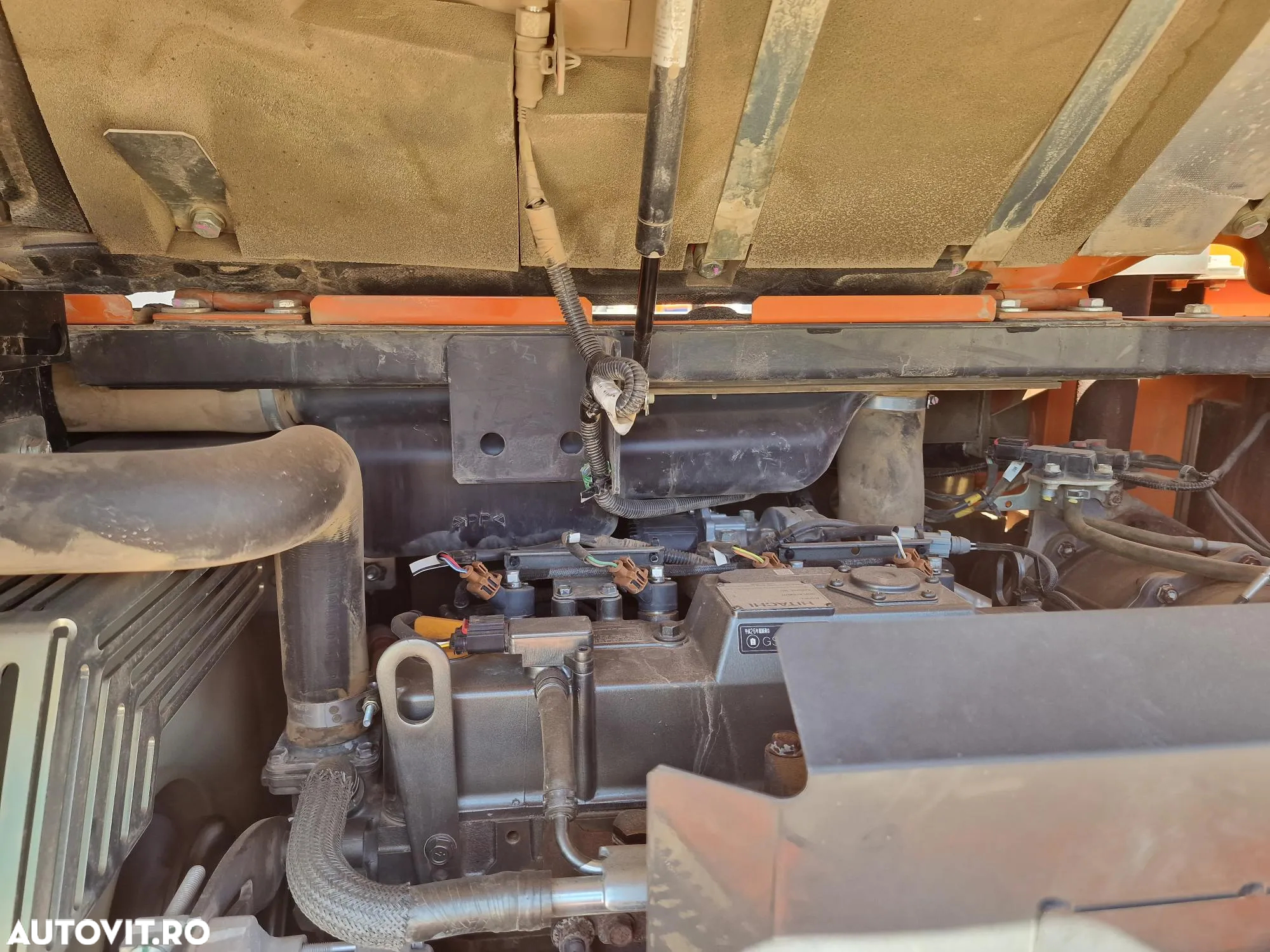 Hitachi ZX85, 2023, 19.85, Cupla rapida si 3 cupe-63.900 eur+Tva., camera spate, camelre laterale, senzori detectie parametru, senile cauciuc 90% ok, posibilite leasing 4 ani, CA NOU-PROMOTIE 63900 EUR+tva - 16