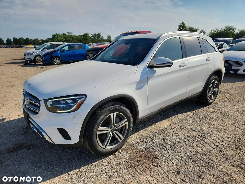 Mercedes-Benz GLC 300 4Matic 9G-TRONIC - 1