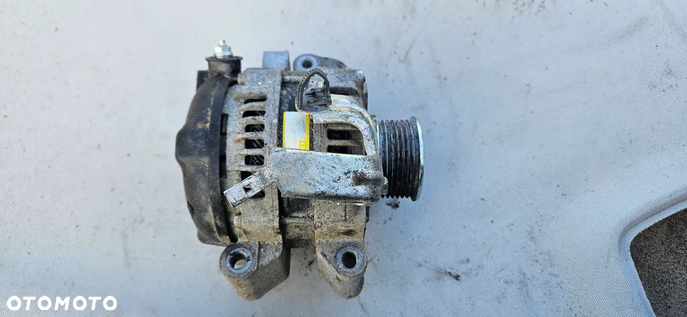 Alternator Toyota Rav-4 IV 2,0 D4D 27060-26041 104211-8112