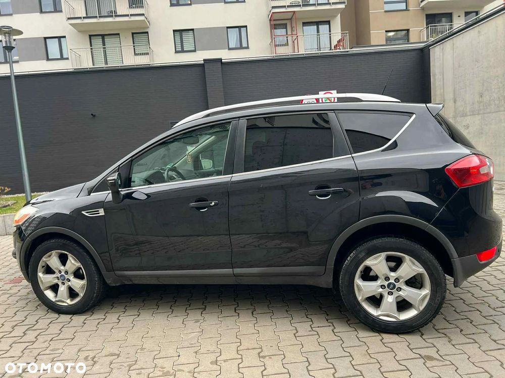 Ford Kuga 2.0 TDCi Titanium FWD - 8