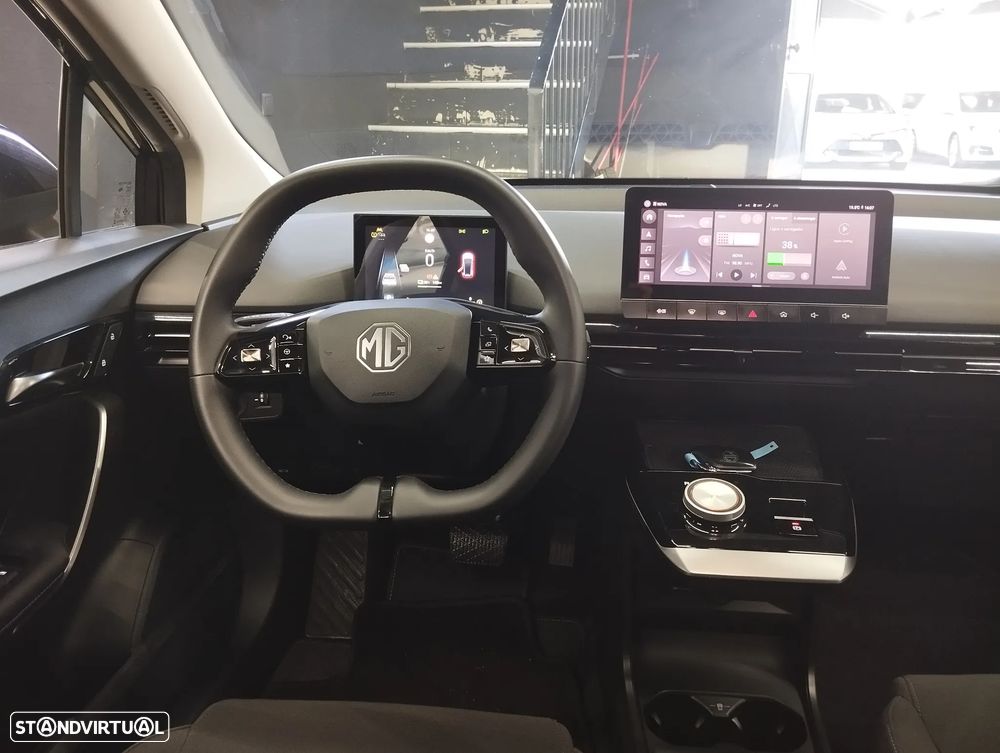 MG MG4 64 kWh Comfort - 16