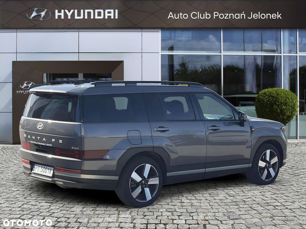 Hyundai Santa Fe - 5