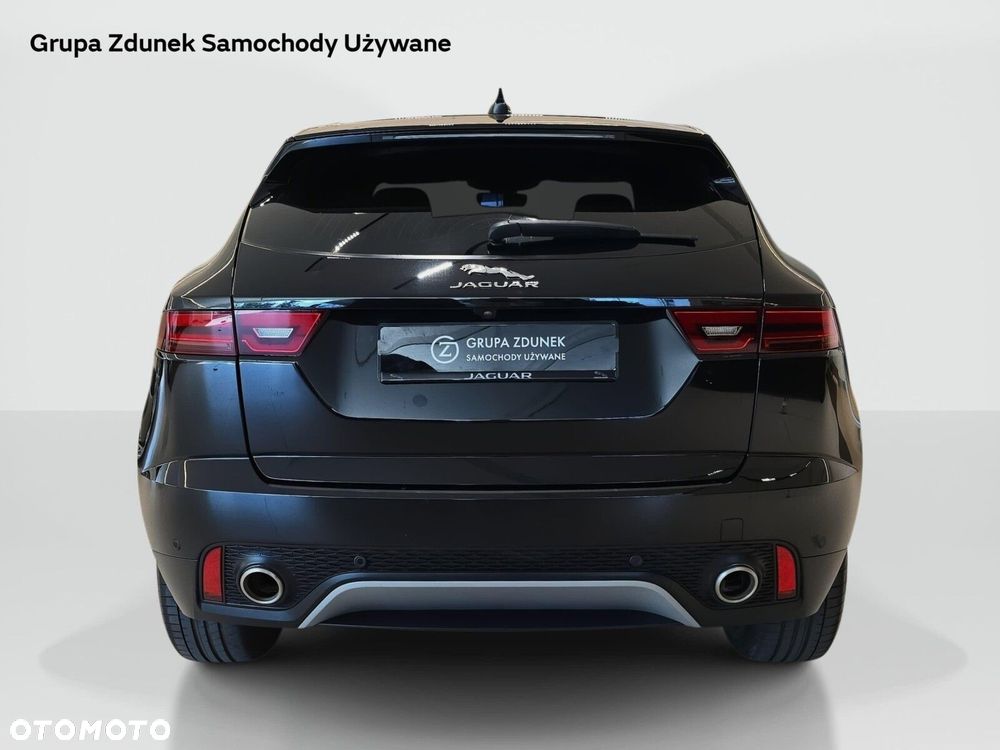 Jaguar E-Pace - 7