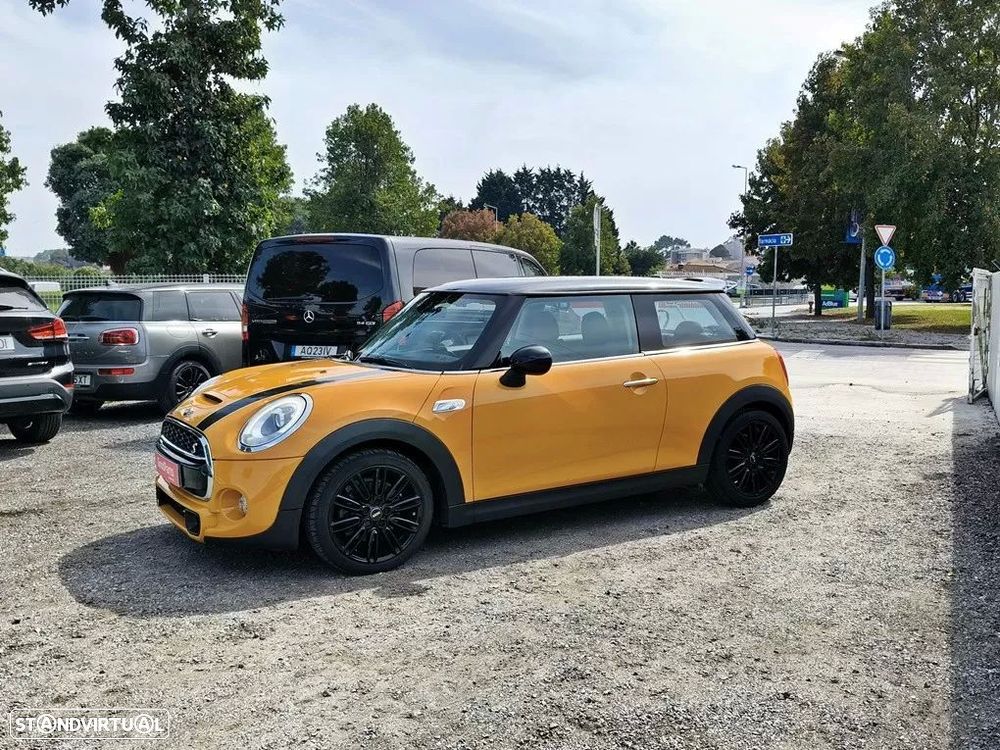 MINI 3 Portas Cooper SD - 6