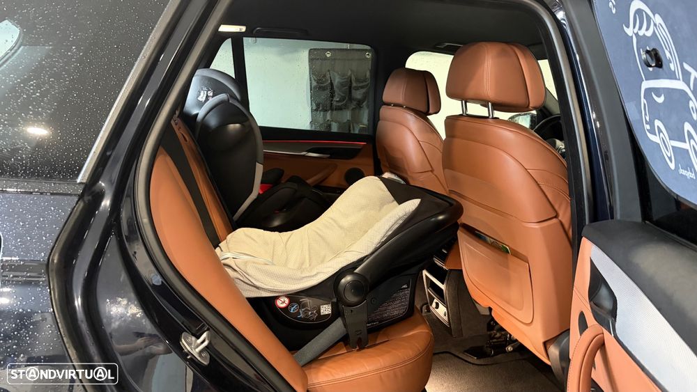 BMW X5 40e xDrive Pack M - 35