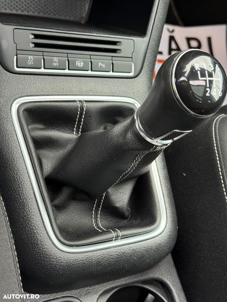 Volkswagen Tiguan 2.0 TDI DPF BlueMotion Technology Cup Sport & Style - 11