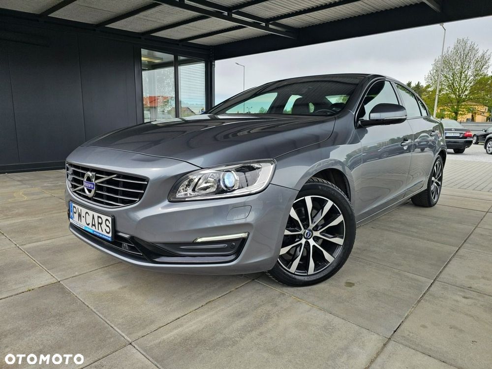 Volvo S60 - 1