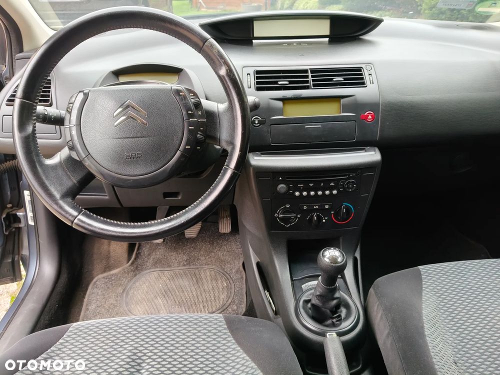 Citroën C4 1.6 16V Impress - 15