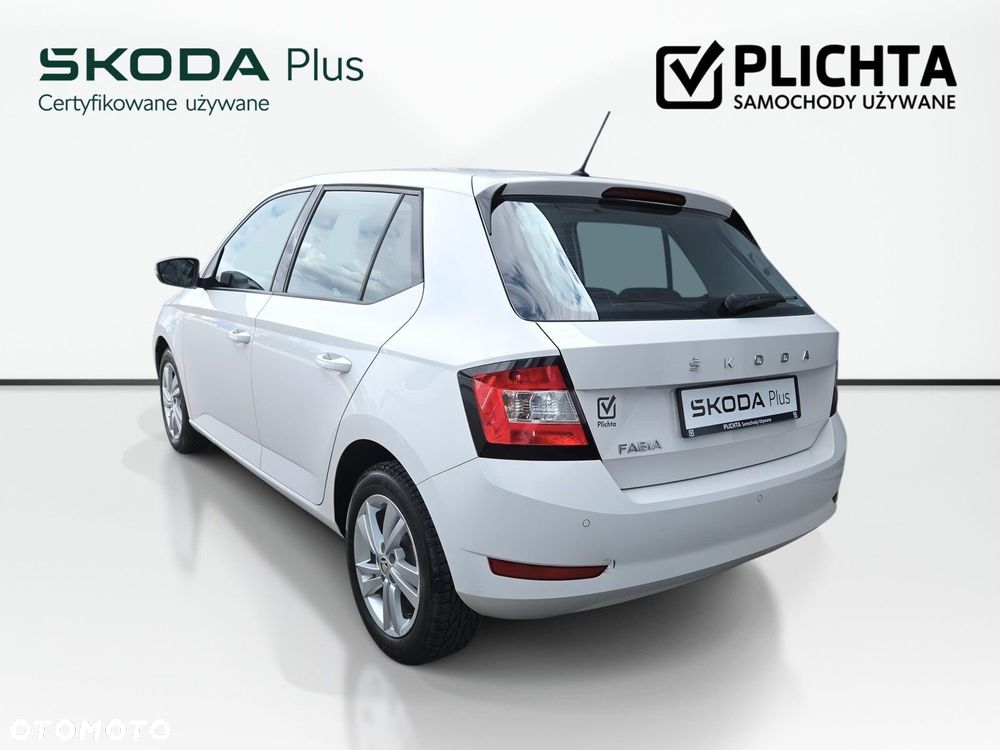 Skoda Fabia - 8