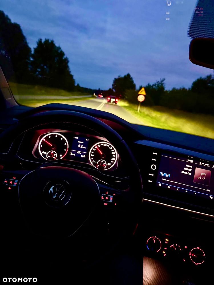 Volkswagen Polo 1.0 TSI Highline - 35