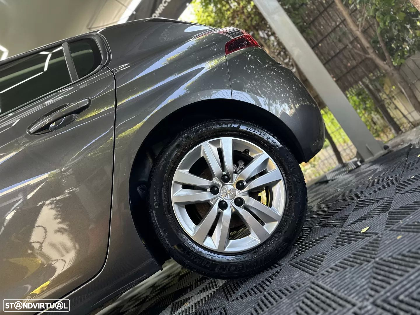 Peugeot 308 PureTech 130 EAT8 Active Pack - 3