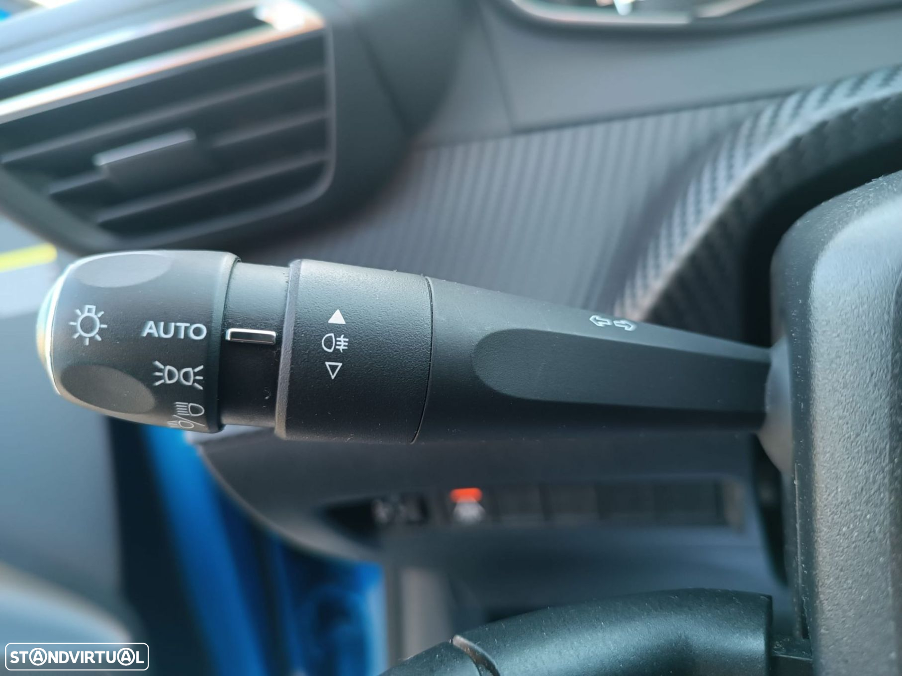 Peugeot 208 1.5 BlueHDi Allure - 20