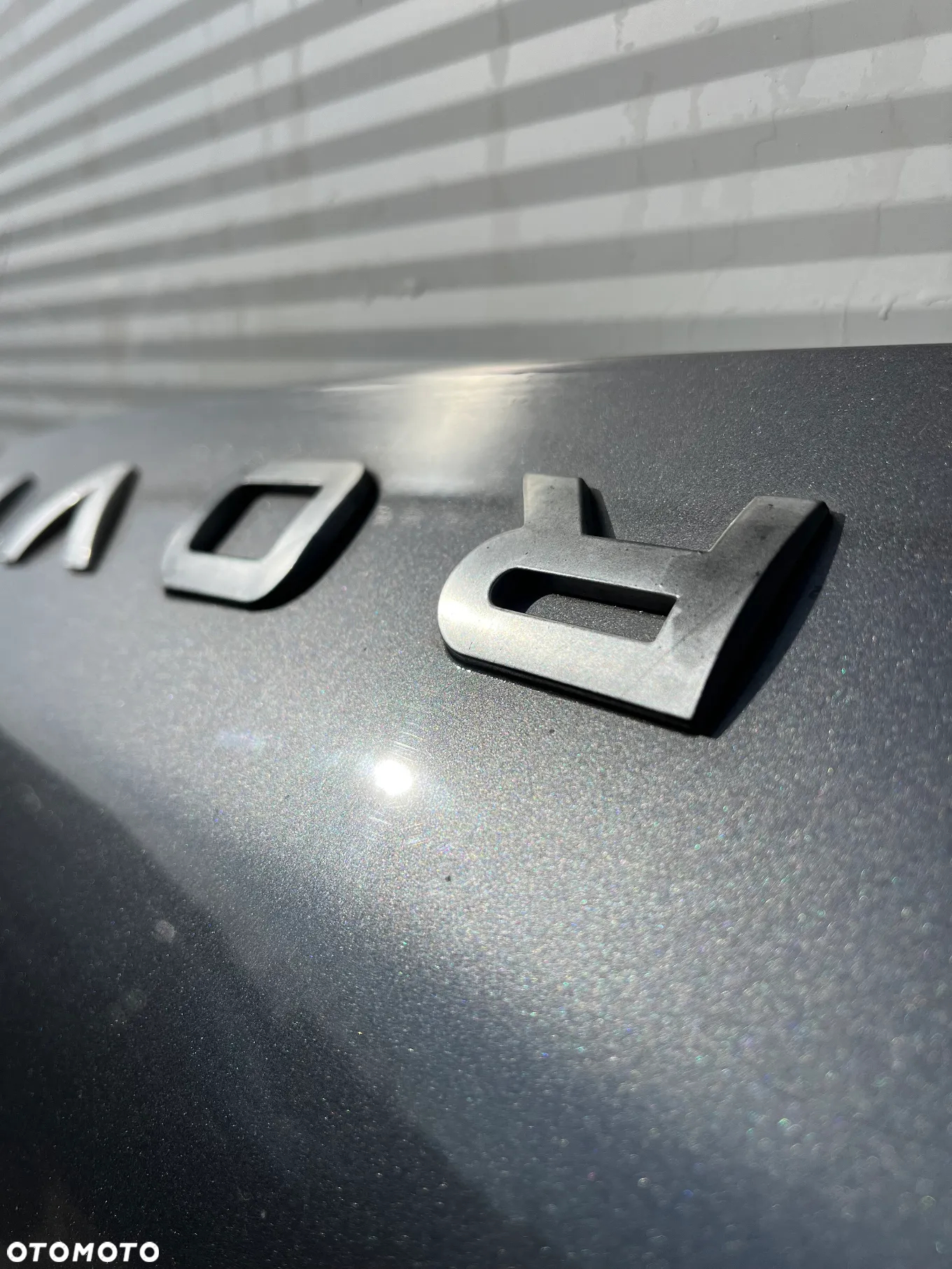 RANGE ROVER VELAR L560 MASKA - 18