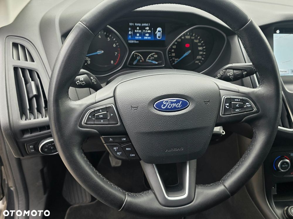 Ford Focus - 7