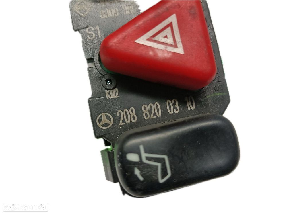 Botão De 4 Piscas Mercedes-Benz Clk (C208) - 3