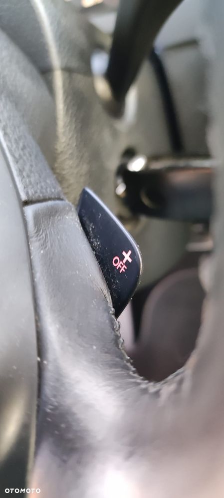 Volkswagen Tiguan 2.0 TDI SCR 4MOTION BlueMotion Technology DSG Sport & Style - 14