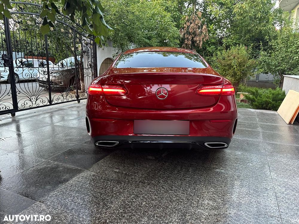 Mercedes-Benz E 220 d Coupe 9G-TRONIC AMG Line - 9