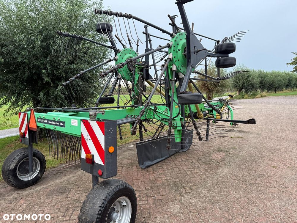 Lely Lotus 460 .Krone. Claas. Pottinger. Kuhn - 21